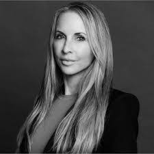 Amanda Sohl's Instagram, Twitter & Facebook