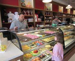 Frankie Helping Our Sweetest Customer Cake Boss Carlos Bakery Bakery