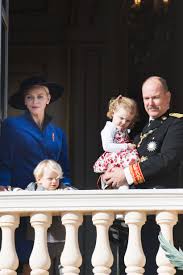 Die zwillinge gabriella und jacques, 3. Charlene Von Monaco Und Die Vorweihnachtszeit Der Furstenfamilie Charlene Von Monaco Furstin Charlene Monaco