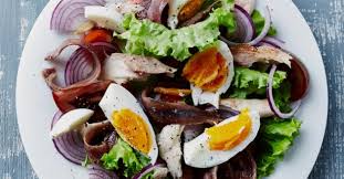 Recette De Salade Nicoise Legere Aux Maquereaux Recette Recette Salade Salade Nicoise Salade