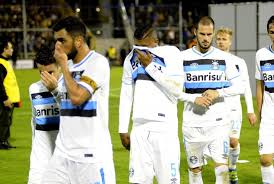 Veja mais ideias sobre fotos do gremio, gremio fbpa, gremista. Insiden Model Masuk Lapangan Gremio Kena Sanksi Republika Online