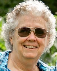 Bailey Le's Instagram, Twitter & Facebook