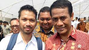 Perdana menteri memimpin cabang eksekutif pemerintah federal. Rikval Raih Anugerah Agro Inovasi Dari Menteri Pertanian Banjarmasin Post