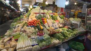The newly built market is right near my house. å°‹å'³åŸŽå— ä¸€å®¶äººçš„å—é–€å¸‚å ´