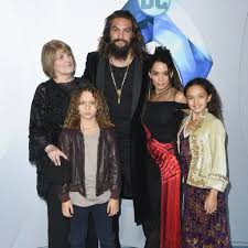 Große auswahl an jason momoa. How Many Kids Does Jason Momoa Have Popsugar Family