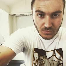 Ryan Ashmore's Instagram, Twitter & Facebook