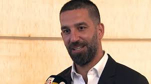 Galatasaray yönetimi fatih terimin isteği doğrultusunda eski futbolcusu arda turan ile her konuda anlaştı. Galatasaray Arda Turan Transferinin Maliyetini Acikladi