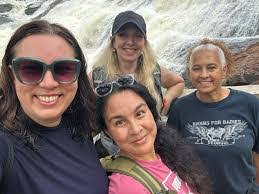 Natalie Orton's Instagram, Twitter & Facebook