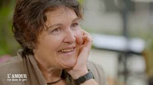 Le couple publie une photo de famille et évoque de « nouveaux projets ». Claudine De Pontrieux A Emu Les Fans De L Amour Est Dans Le Pre Sur M6 L Echo De L Argoat