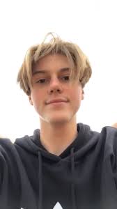 Pin By Ï¾ Ï¾ Lila Ï¾ Ï¾ On Ruel Beautiful Boys Cute Boys Perfect Boy