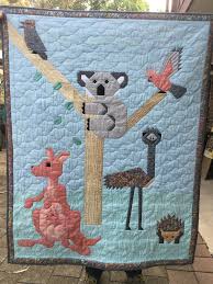 Foundation Pieced Australian Animal Quilt With Kangaroo Emu Echidna Koala Galah And Kookaburra Animal Quilts Quilting Projects Quilts