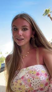 Caroline Mcclain's Instagram, Twitter & Facebook