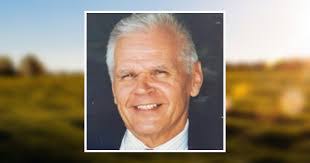 Andrew Sawchuk's Instagram, Twitter & Facebook