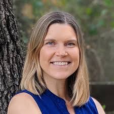 Jacquelyn Grace's Instagram, Twitter & Facebook