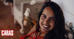 A irmã de sara norte faleceu após lutar contra um cancro, ficou curada numa primeira fase mas perdeu a luta que já levava desde 2017. Sara Matos Shows Pregnant Belly While Enjoying The Pool The News 24