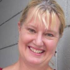 Tamara Bentley's Instagram, Twitter & Facebook