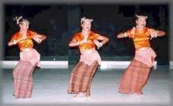 Nusa tenggara timur merupakan sebuah provinsi di indonesia yang mencakup. 5 Tarian Daerah Nusa Tenggara Timur Tradisikita