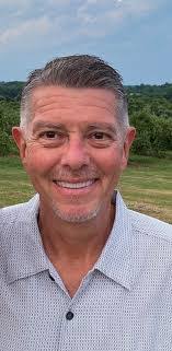 Ernie Campbell's Instagram, Twitter & Facebook