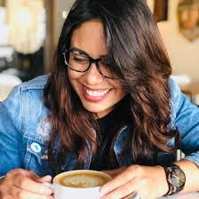 Isis Colon's Instagram, Twitter & Facebook