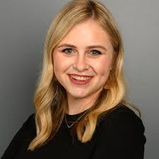 Hailey Braun's Instagram, Twitter & Facebook