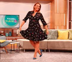 Tania ribas de oliveira was born in on june 18, 1976. Tania Ribas De Oliveira Regressa As Tardes Da Rtp1 E Passa A Frente Da Tvi Holofote