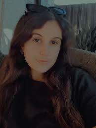 Diabolical married woman, out in a blue moon 🖤