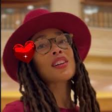 How did Wanted Rapist, Devon David Lashley, end up in Canada