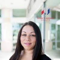 Cynthia Luera's Instagram, Twitter & Facebook