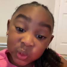 Which type of beans is preferred, red or pinto?