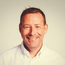 Derek Britton's Instagram, Twitter & Facebook