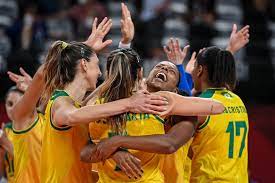 O comitê olímpico do brasil (cob) não fala oficialmente em meta de medalhas para os jogos de tóquio 2020, mas está claro que um objetivo factível para o brasil é superar as 19 medalhas conquistadas na rio 2016, que é o recorde histórico do país. Cpnfamyq2085lm