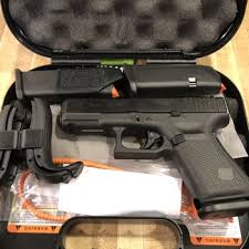 **magwell will need to be used in conjunction with taran tactical basepad in order to have the magazine seat properly.** taran tactical innovations carry magazine well for gen 5 glock 19 provides the ultimate in reloading performance for your glock pistol. Discontinued Gen5 Glock 19 9x19mm Pa1950203 Pistol Ssp Buy Online Guns Ship Free From Arnzen Arms Gun Store