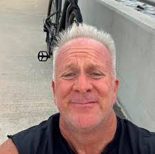 Not just for the guys 👀 While our antler calls usually steal the show,  we've got something special for the ladies too. At Born & Braised, we  handcraft antler earrings in a