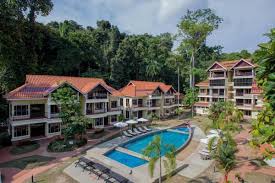 Hotel nelayan ligt op een strategisch locatie in pangkor en biedt karakteristieke accommodatie net naast een supermarkt en een restaurant. The 15 Best Hotels In Pangkor Book Cheap Apartments And Hotels Pangkor Perak Malaysia