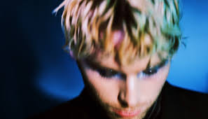 Ashton Irwin (5SOS) releases 'Blood