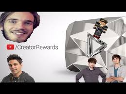 How Many People Get The Diamond Play Button Youtube