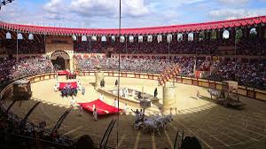 Maybe you would like to learn more about one of these? Le Puy Du Fou 10 Commandements Pour Visiter Fute Mbdv Mon Blog De Voyage