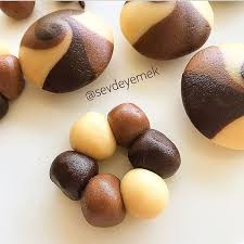 Havva Kocak On Instagram Sevdeyemek Hayirli Aksamlar Ruzgar Gulu Kurabiyesi 250 Gr Margarin 1 Su Bardagi Pudra Sekeri 1 Adet Yum Ricette Dolci Cibo