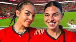 Freda Heller's Instagram, Twitter & Facebook