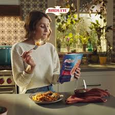Birds Eye Veggie Pasta Rotini Marinara Nutrition Birds Eye Veggie Made Pasta Gives You The Delicious Taste You Crave Made From 100 Veggies Video In 2020 Sweet Recipes Quick Easy Meals Family Favorite Meals