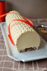 Buche Chocolat Dulcey Insert Mangue Passion Buche De Noel Recette Facile Alimentation Gateaux Et Desserts