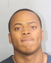 ARREST #Arkansas #Felonylanegang @FLGTFUSA On November 13, 2018 repeat  offenders Thomas Rashaun Hankerson (4/29/1991) and Cedric Cornelius Camper  Jr. (11/11/1997) were arrested with the following stolen property: 42  credit and debit cards,