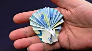 Geld Falten Pfau Aus Geldscheine Basteln Deko Ideen Mit Flora Shop Geld Falten Geldscheine Geldgeschenke Basteln