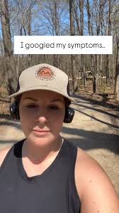 Perfect weather for a day off 🌼 I am SO excited for this warmer weather !  , Which season is your favorite?? I’m a summer girly through and through 😎