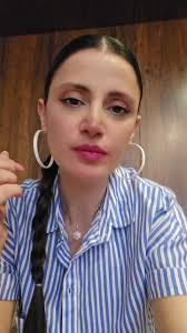 Burger Ring Nadine Ghosn