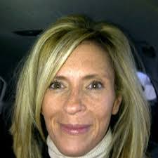 Leanne Canton's Instagram, Twitter & Facebook