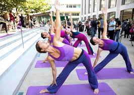 Women's pants, leggings, tops, bottoms, bras, and more. Leg Warmers To Lululemon How Workout Outfits Have Changed Over The Years Lifestyles Oanow Com