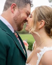 Mr. And Mrs. Smith!! Such a wonderful celebration  @springsvenueweatherford!! Vendor List: Venue: @springsvenueweatherford  Coordinator: @unveiledevents.co Photographer: @hannahblackphoto  Videographer: @riverandrosefilms Flowers: @kaysflorals_ Hair ...