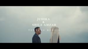 Download lagu raya nusantara dan streaming kumpulan lagu raya nusantara mp3 terbaru gratis dan mudah dinikmati, video klip raya nusantara mp4, lirik lagu raya nusantara full album. Lirik Lagu Tentang Rahsia Judika Shila Amzah