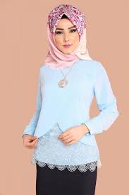 Gomlek Bluz Panosundaki Pin